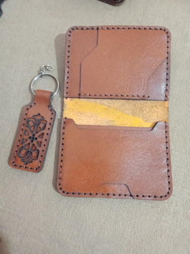 عسلی روشن به همرا جا کلیدی